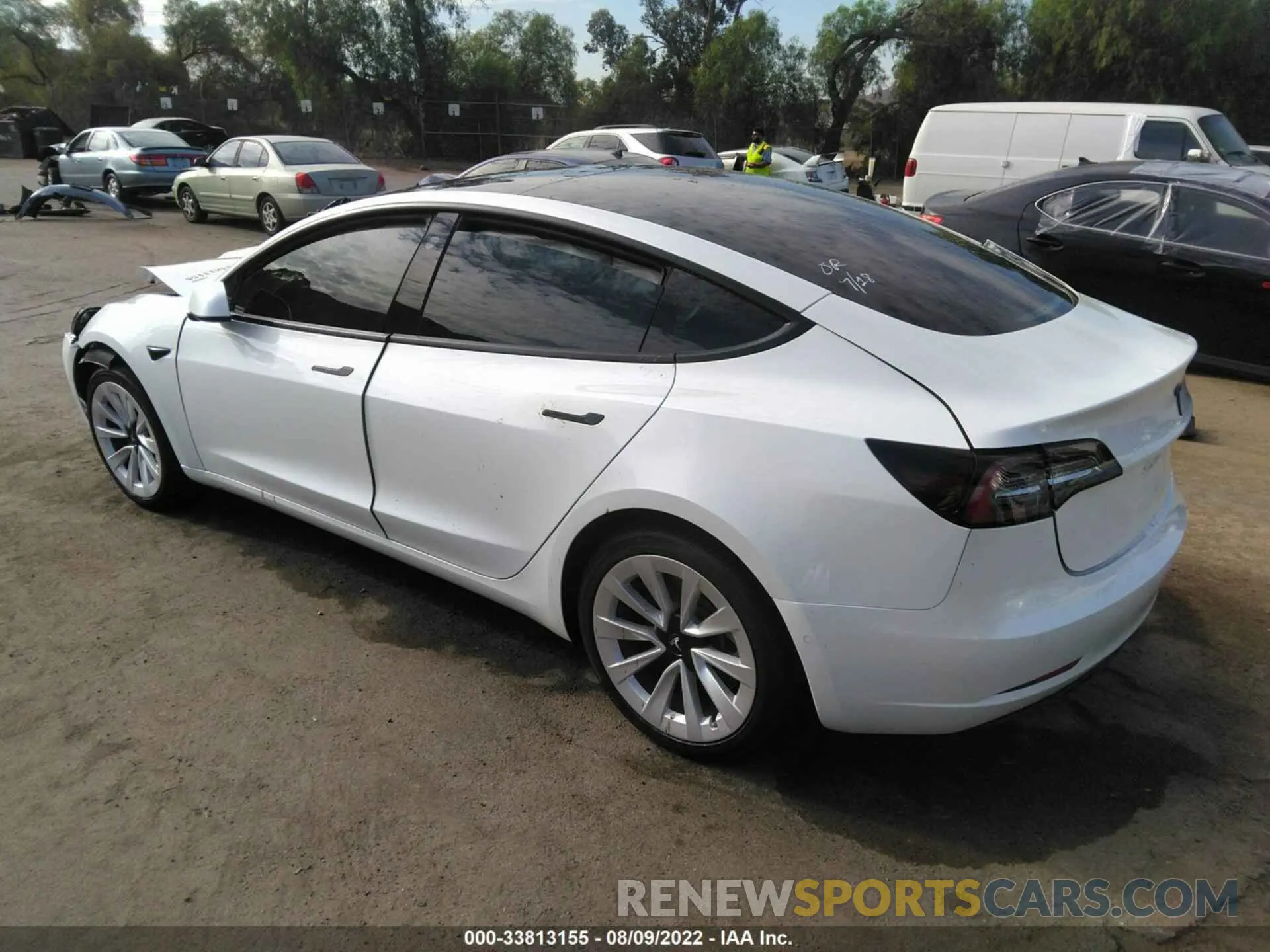 3 Фотография поврежденного автомобиля 5YJ3E1EB1NF272581 TESLA MODEL 3 2022