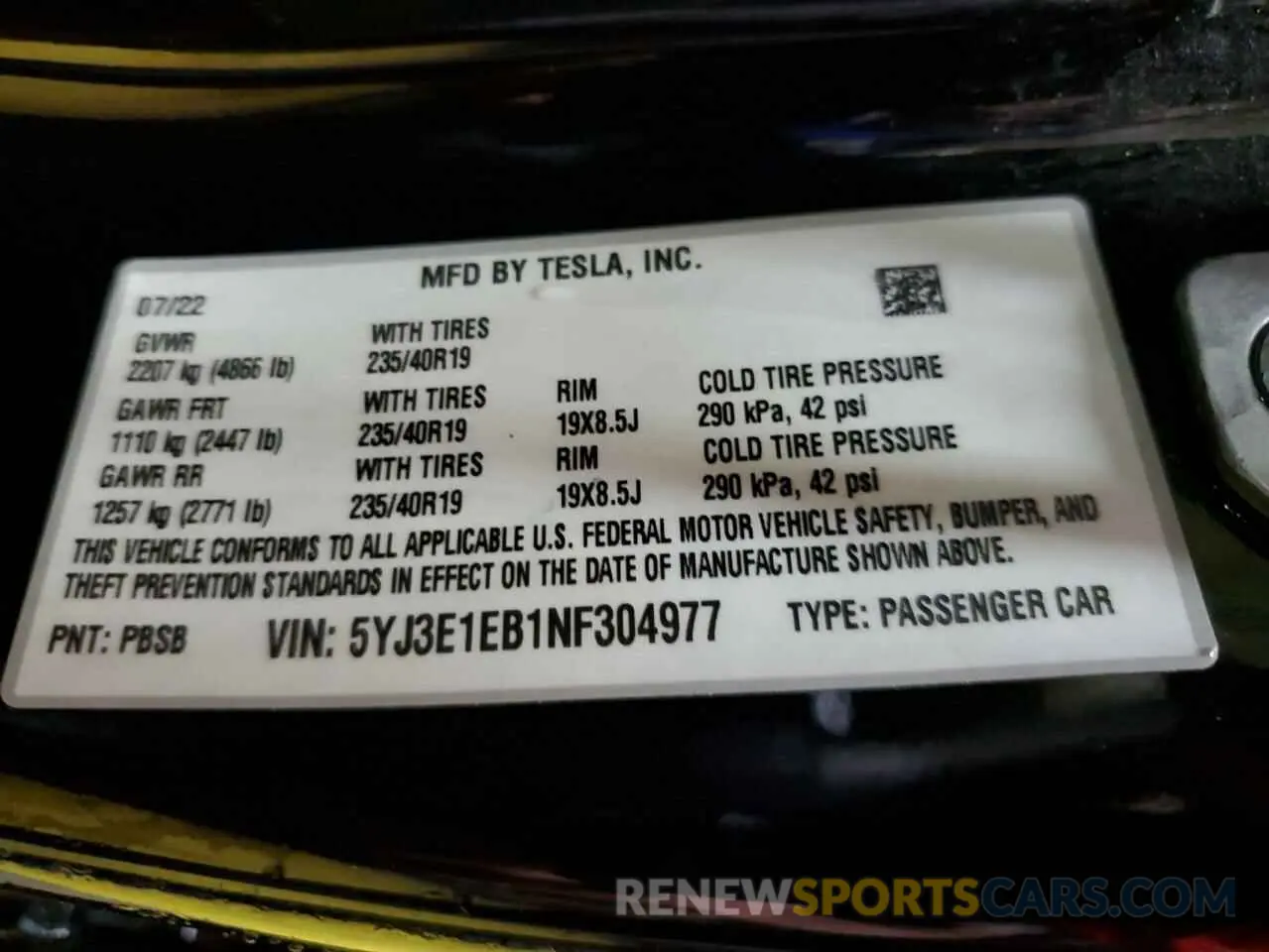 12 Photograph of a damaged car 5YJ3E1EB1NF304977 TESLA MODEL 3 2022