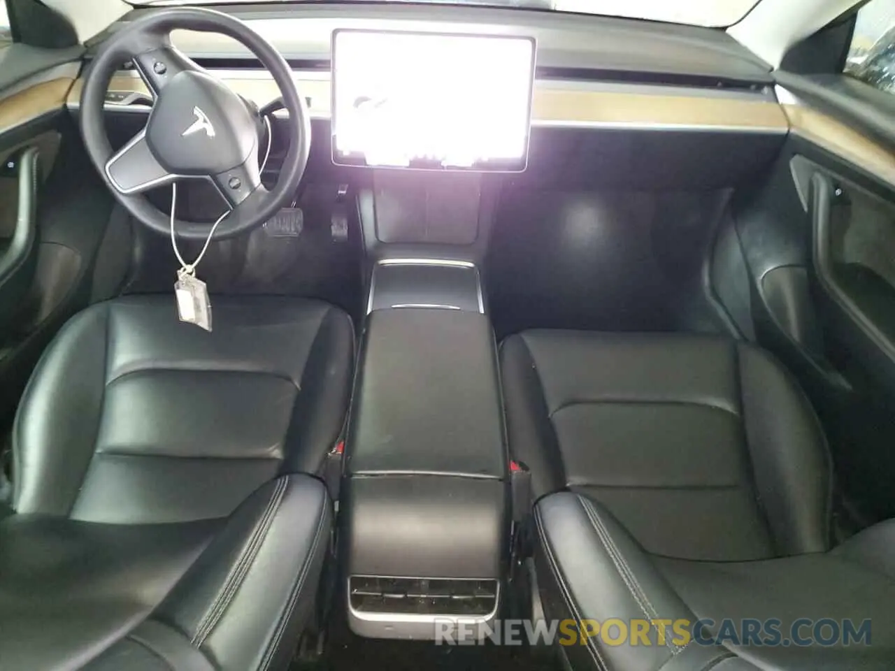 8 Photograph of a damaged car 5YJ3E1EB1NF304977 TESLA MODEL 3 2022