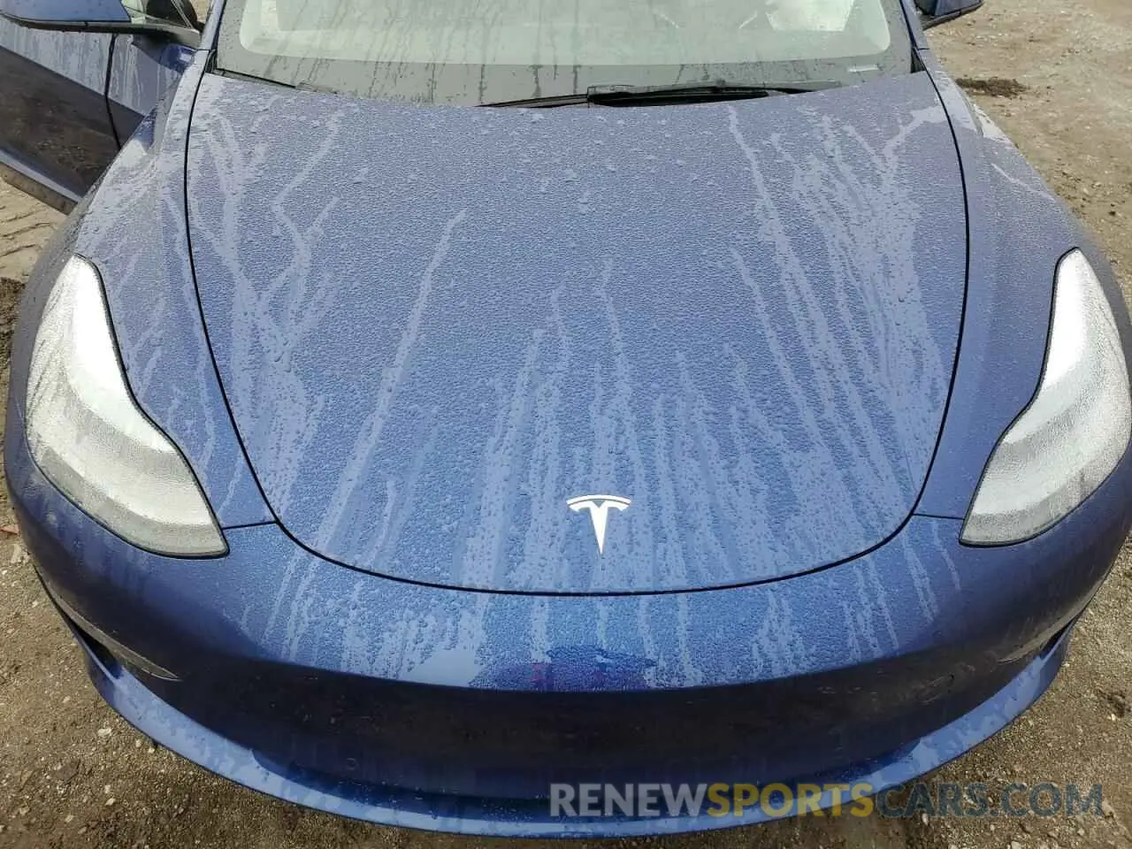 11 Photograph of a damaged car 5YJ3E1EB1NF313243 TESLA MODEL 3 2022