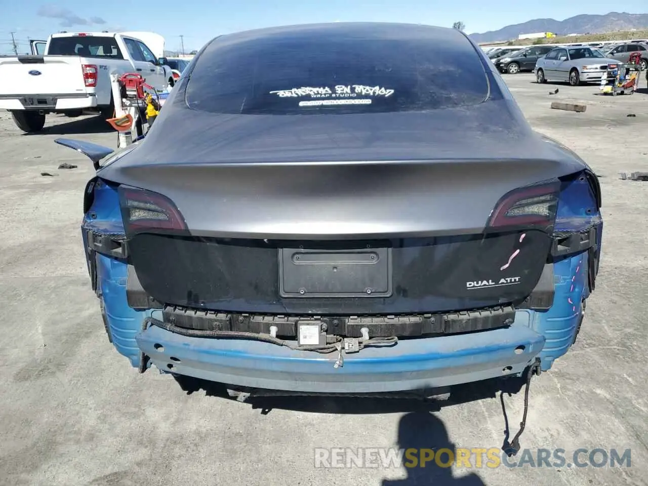 6 Фотография поврежденного автомобиля 5YJ3E1EB1NF339163 TESLA MODEL 3 2022