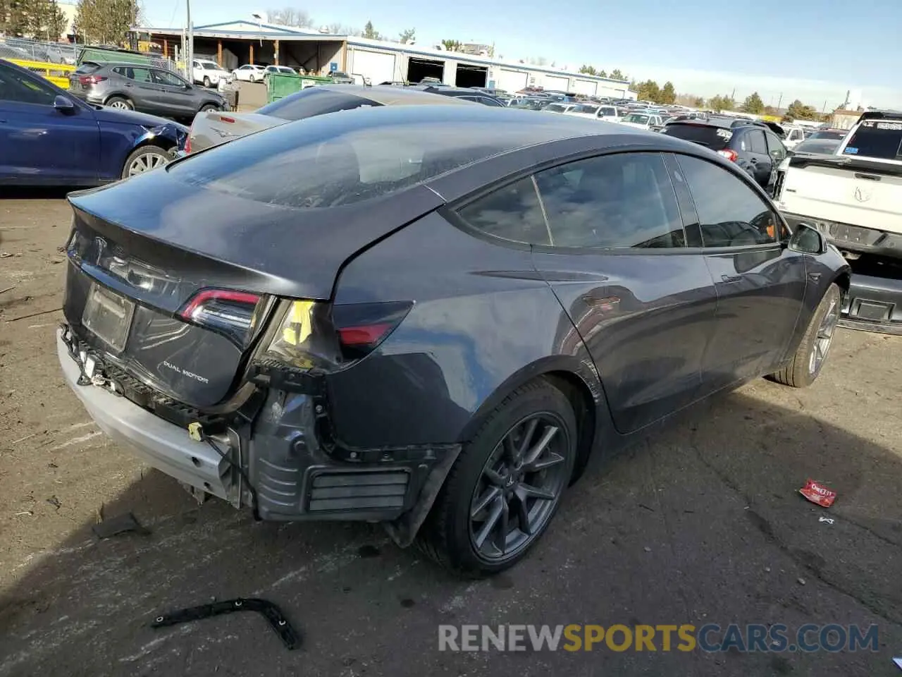 3 Фотография поврежденного автомобиля 5YJ3E1EB2NF127517 TESLA MODEL 3 2022