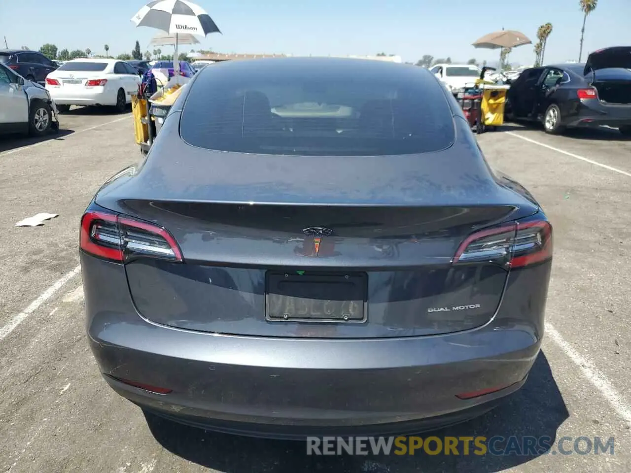 6 Photograph of a damaged car 5YJ3E1EB2NF132703 TESLA MODEL 3 2022
