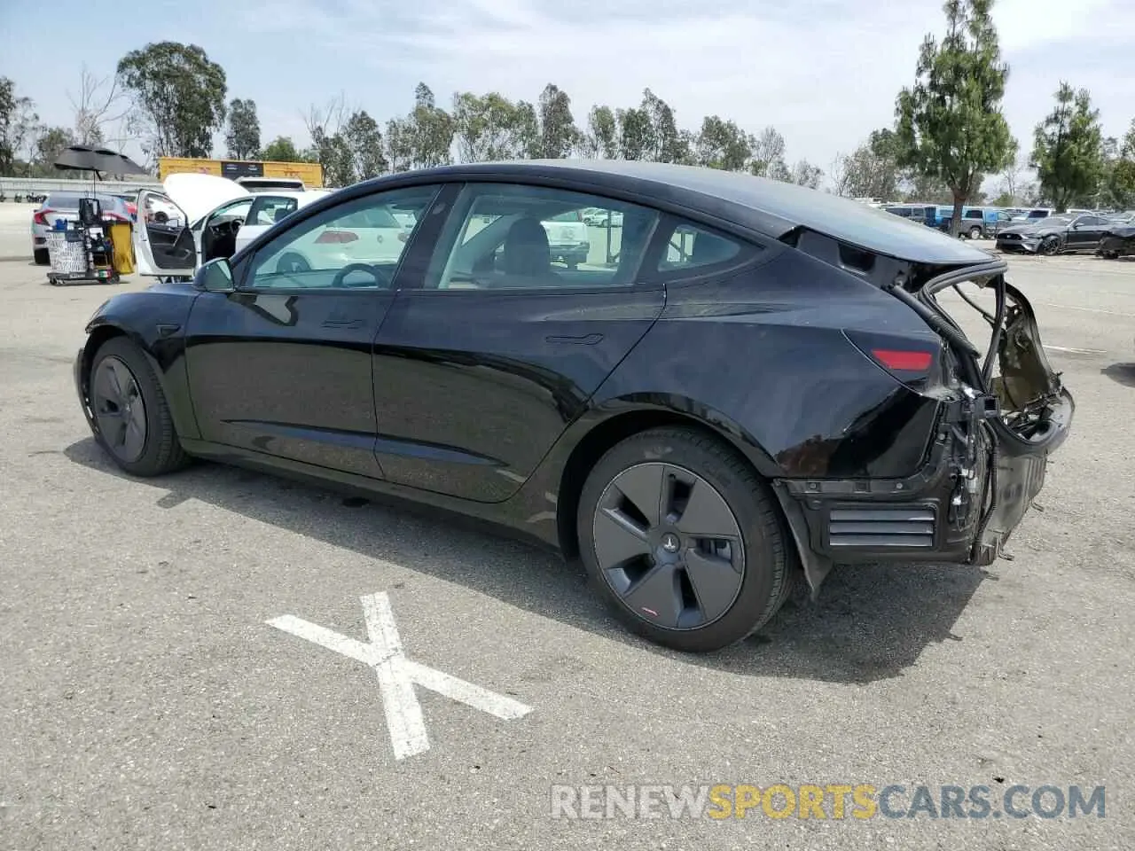 2 Photograph of a damaged car 5YJ3E1EB2NF138095 TESLA MODEL 3 2022