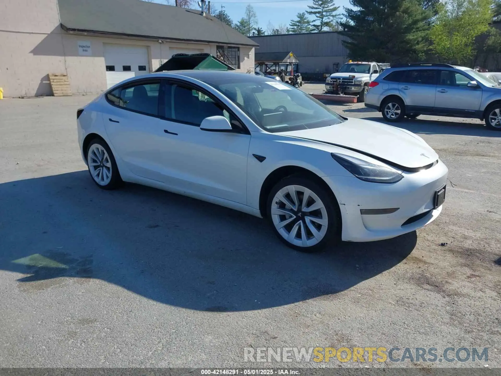 1 Фотография поврежденного автомобиля 5YJ3E1EB2NF170335 TESLA MODEL 3 2022