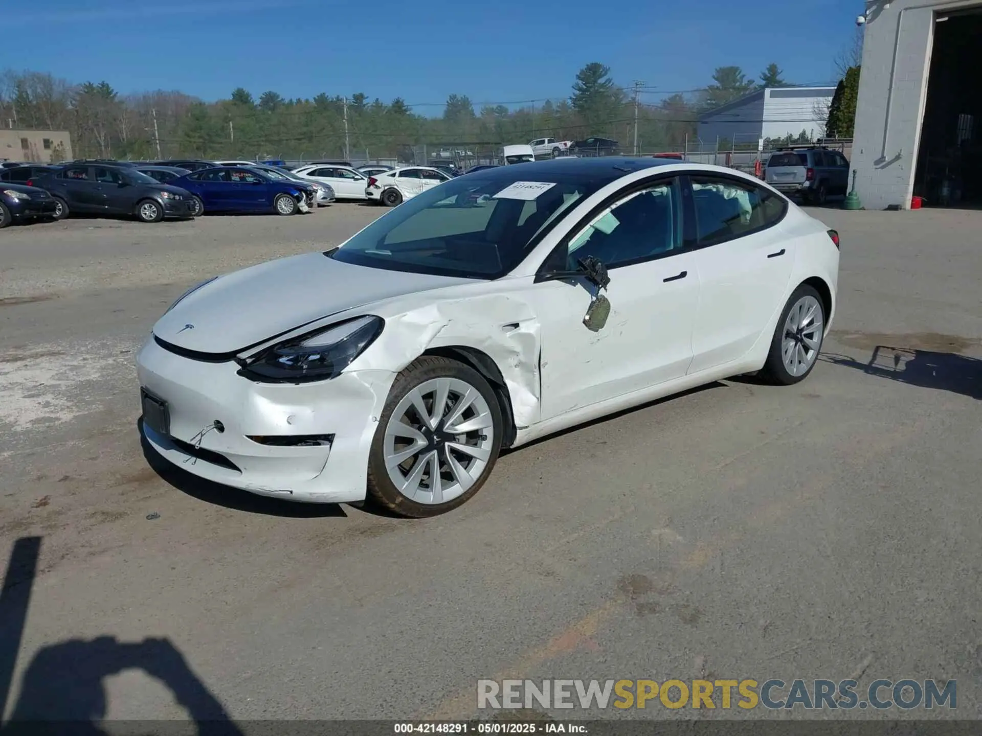 2 Фотография поврежденного автомобиля 5YJ3E1EB2NF170335 TESLA MODEL 3 2022