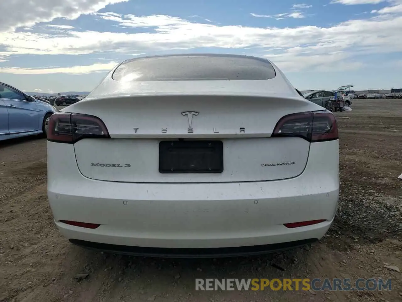 6 Photograph of a damaged car 5YJ3E1EB2NF180959 TESLA MODEL 3 2022