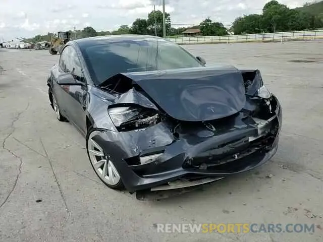 14 Photograph of a damaged car 5YJ3E1EB2NF186082 TESLA MODEL 3 2022