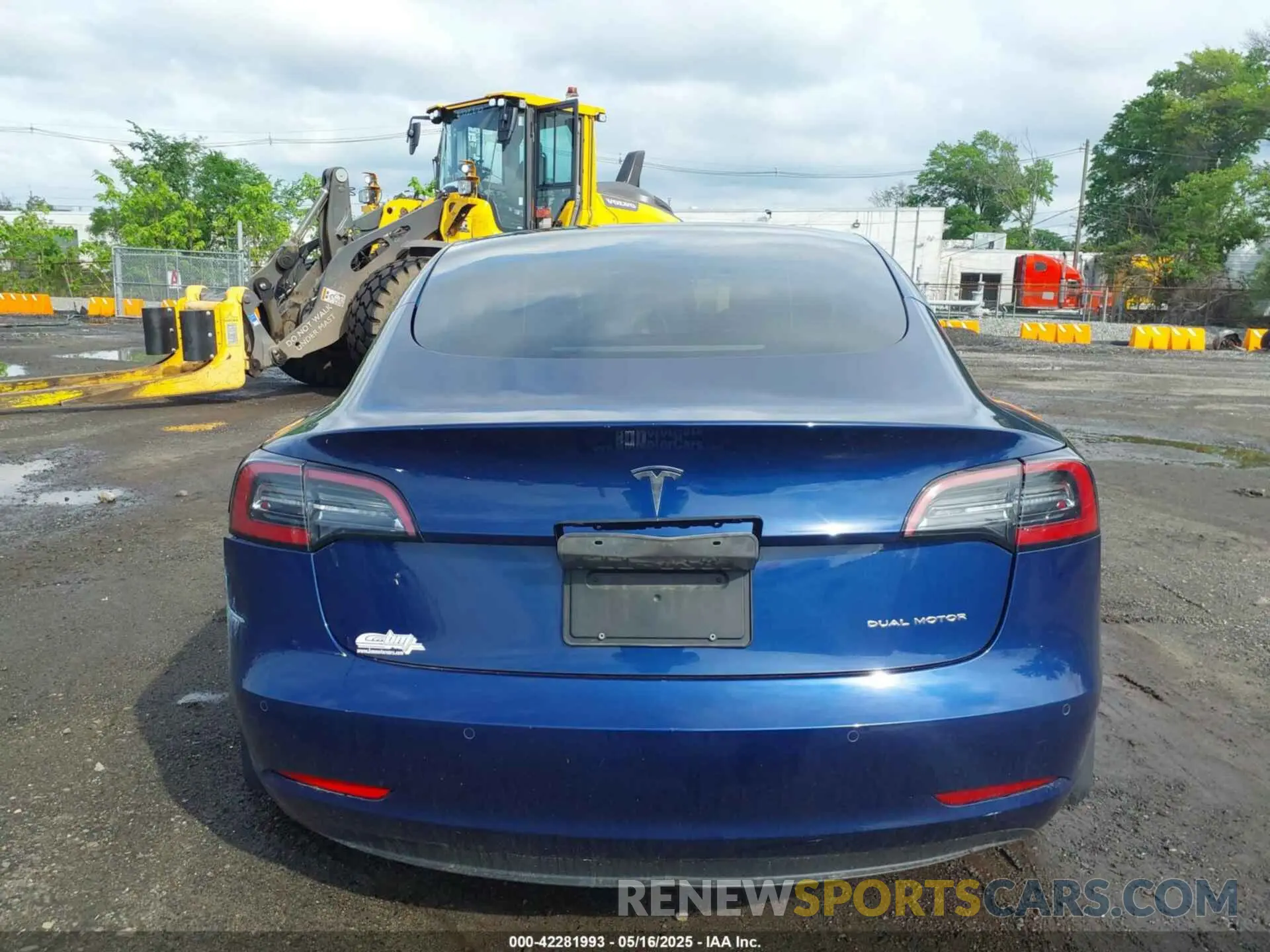 15 Photograph of a damaged car 5YJ3E1EB2NF193808 TESLA MODEL 3 2022
