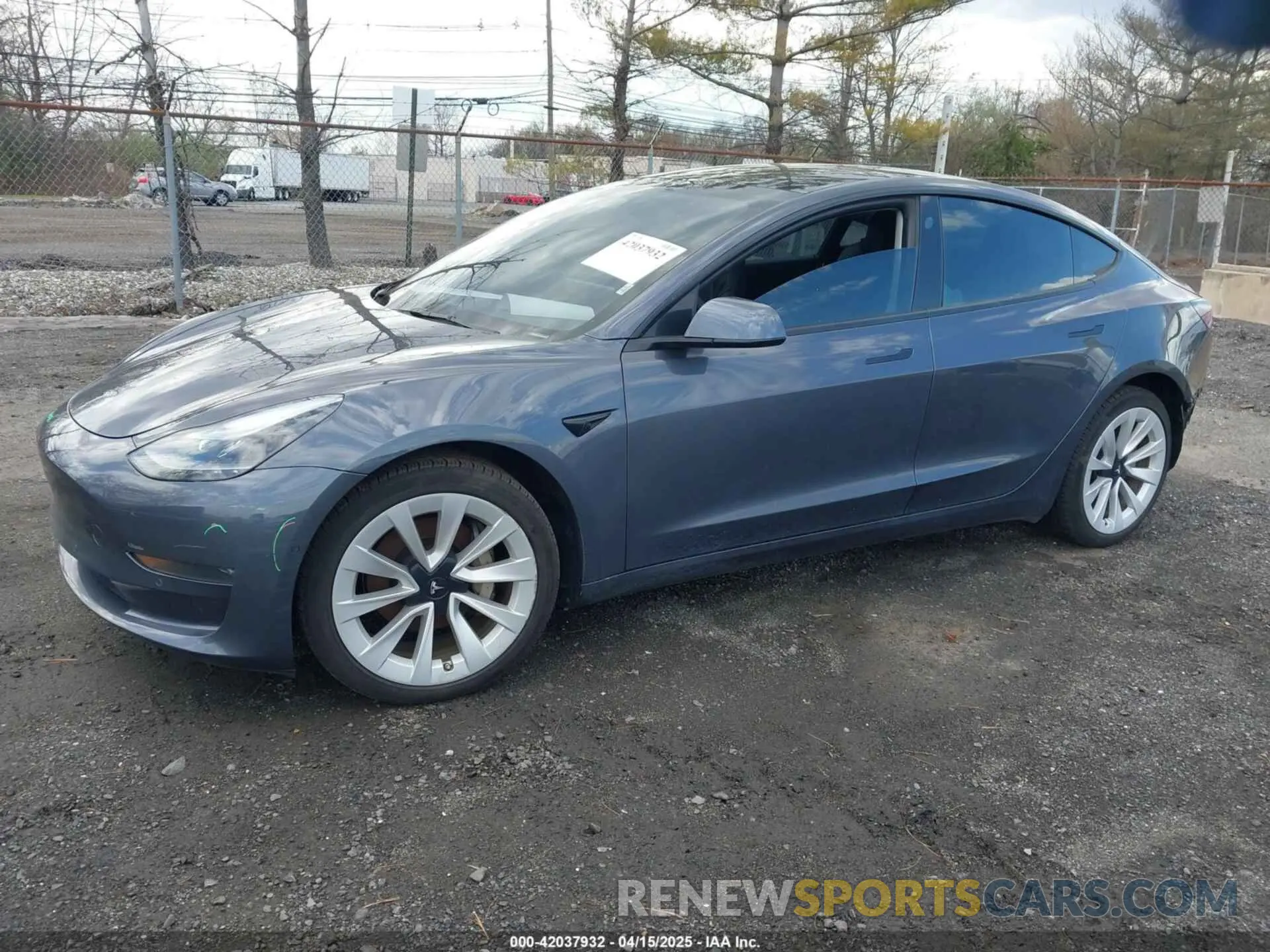 2 Photograph of a damaged car 5YJ3E1EB2NF203477 TESLA MODEL 3 2022