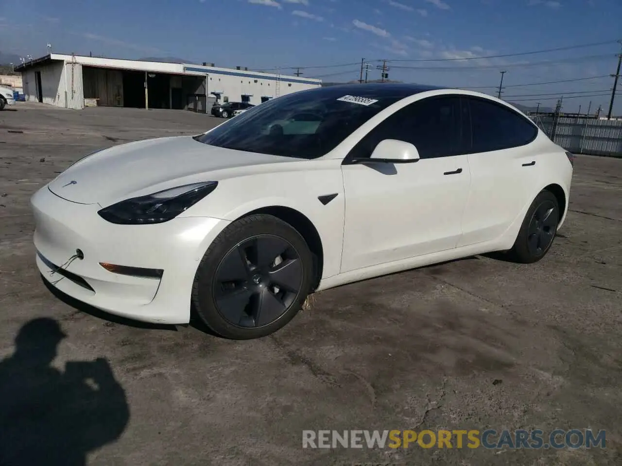 1 Фотография поврежденного автомобиля 5YJ3E1EB2NF210008 TESLA MODEL 3 2022
