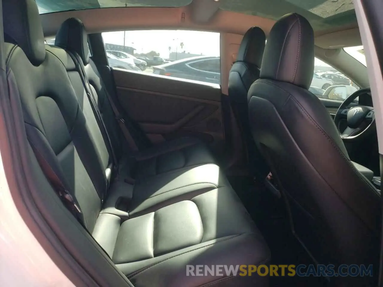 10 Фотография поврежденного автомобиля 5YJ3E1EB2NF210008 TESLA MODEL 3 2022