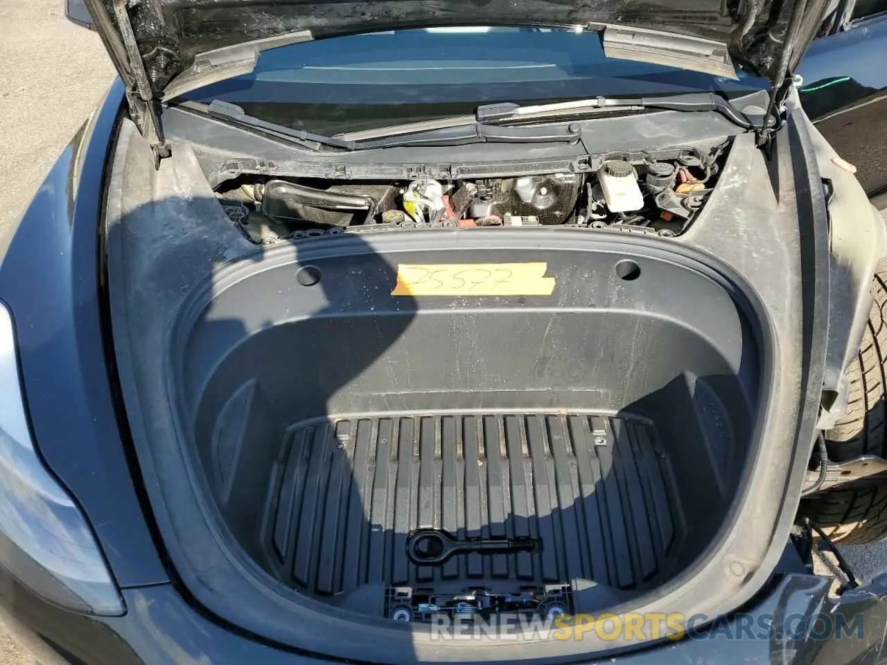 11 Photograph of a damaged car 5YJ3E1EB2NF230906 TESLA MODEL 3 2022