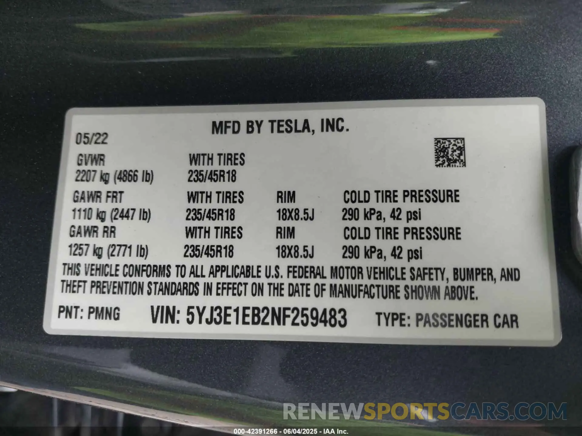 9 Photograph of a damaged car 5YJ3E1EB2NF259483 TESLA MODEL 3 2022
