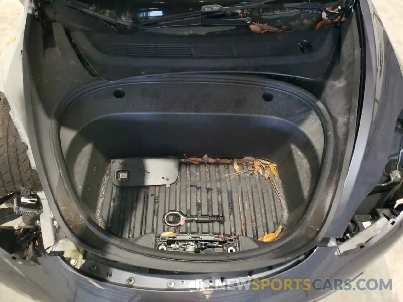 11 Photograph of a damaged car 5YJ3E1EB2NF286392 TESLA MODEL 3 2022