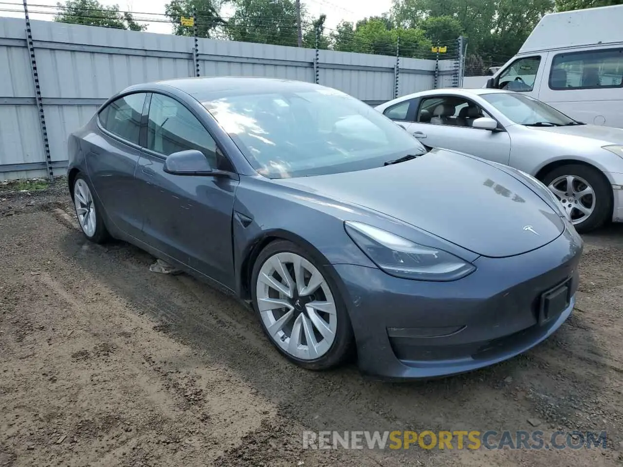 4 Фотография поврежденного автомобиля 5YJ3E1EB2NF289356 TESLA MODEL 3 2022