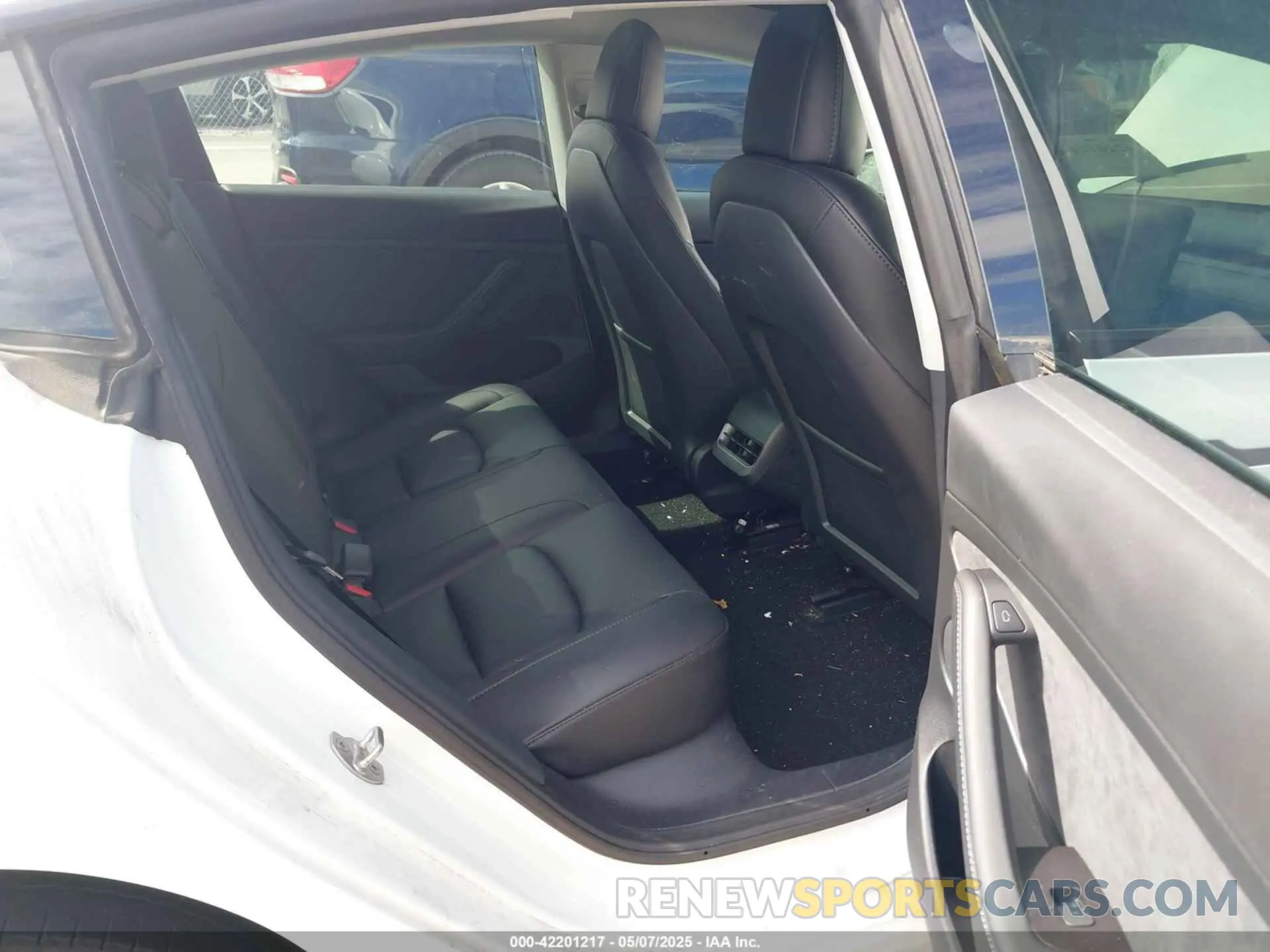 8 Фотография поврежденного автомобиля 5YJ3E1EB2NF313445 TESLA MODEL 3 2022