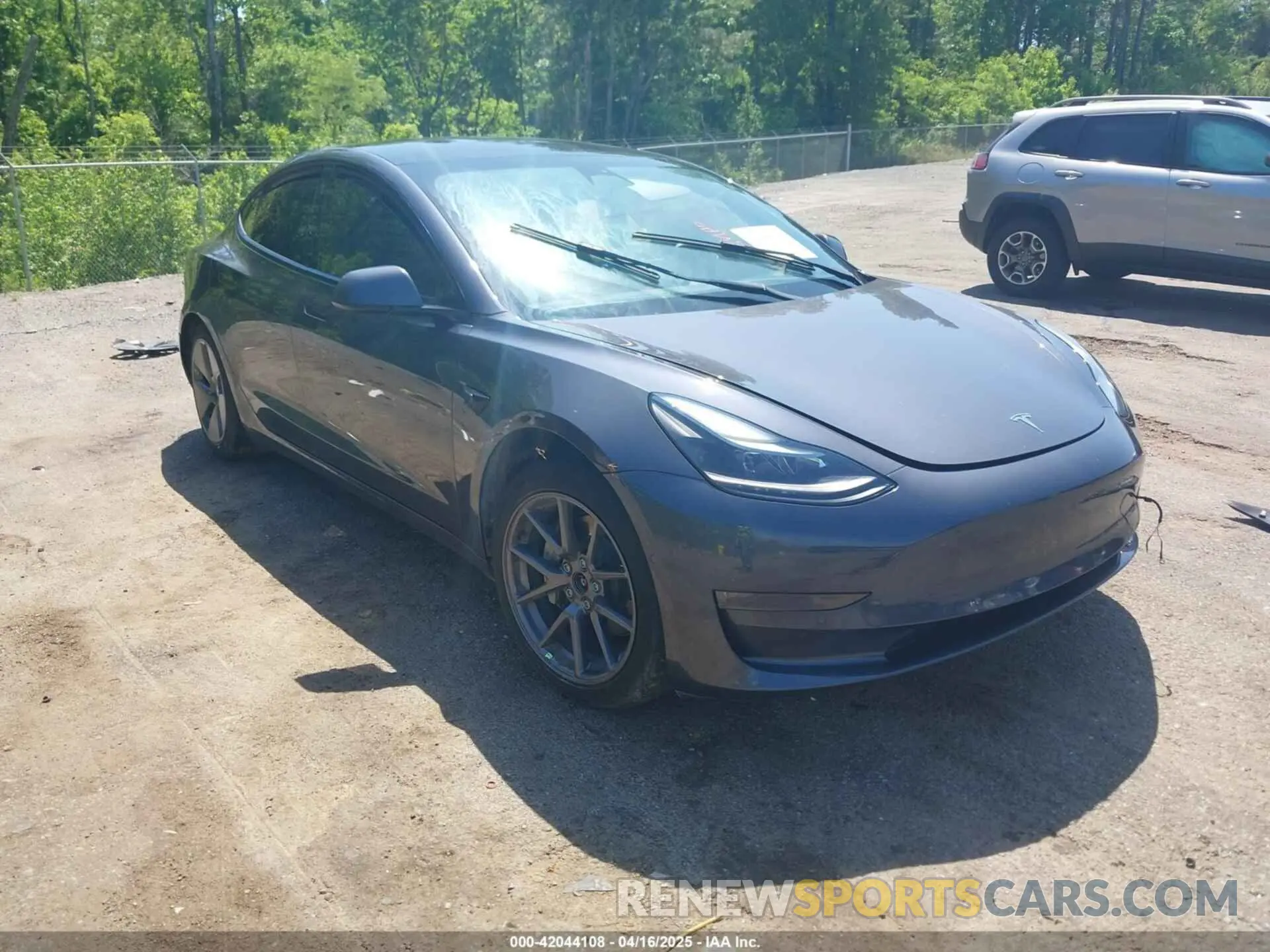 1 Фотография поврежденного автомобиля 5YJ3E1EB2NF335641 TESLA MODEL 3 2022