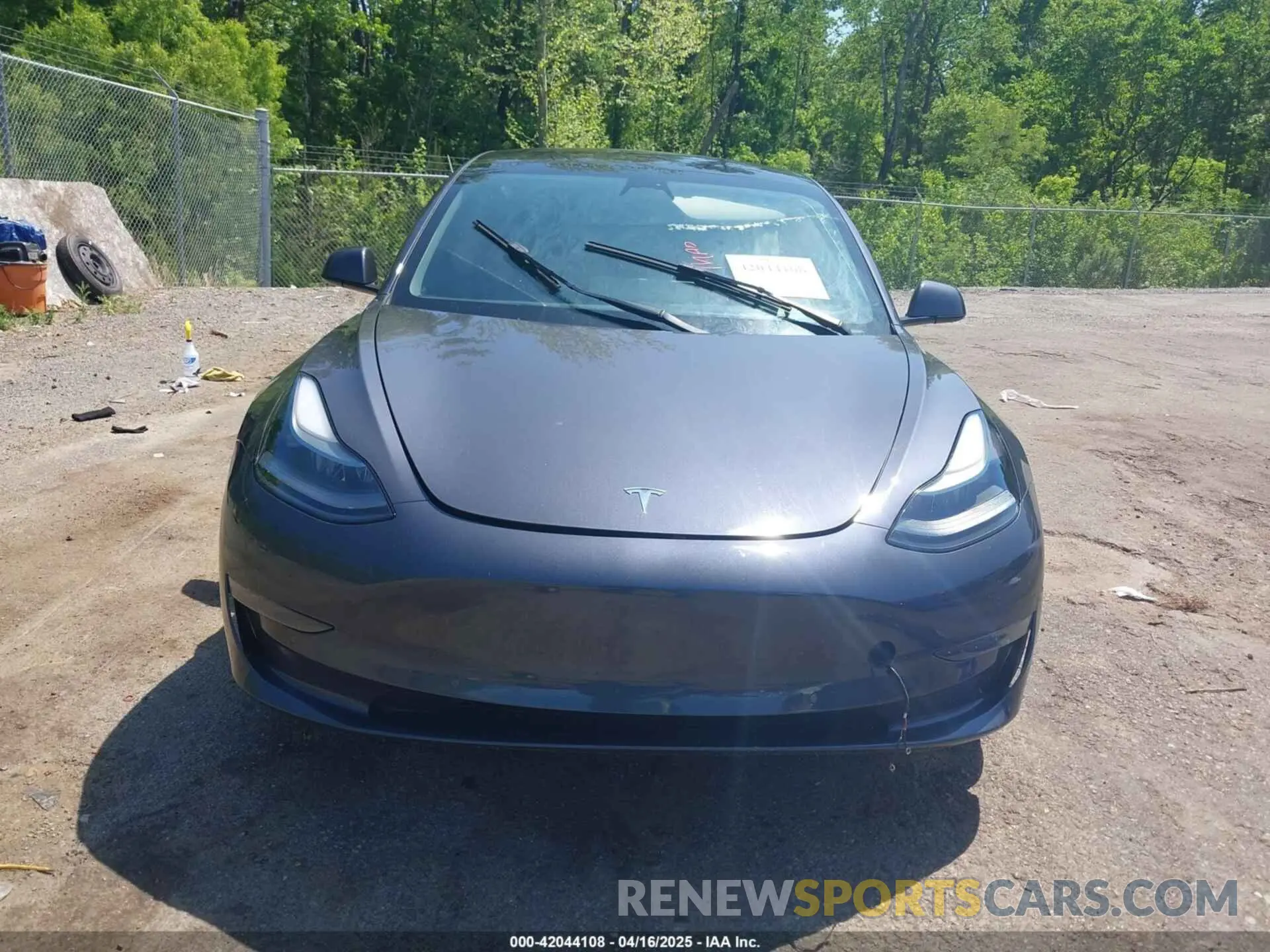 12 Фотография поврежденного автомобиля 5YJ3E1EB2NF335641 TESLA MODEL 3 2022