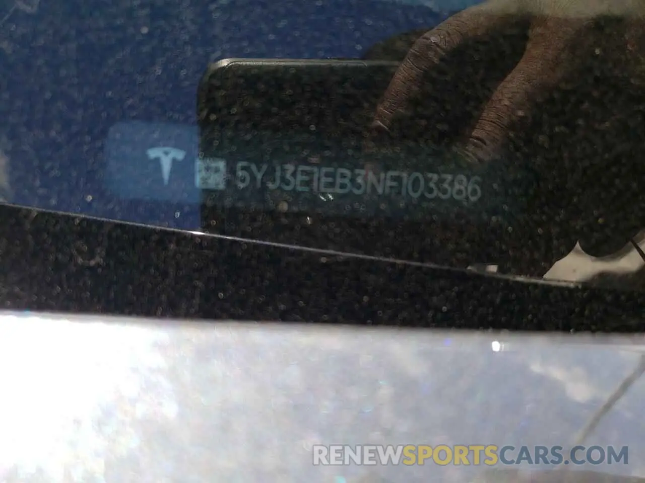 10 Photograph of a damaged car 5YJ3E1EB3NF103386 TESLA MODEL 3 2022