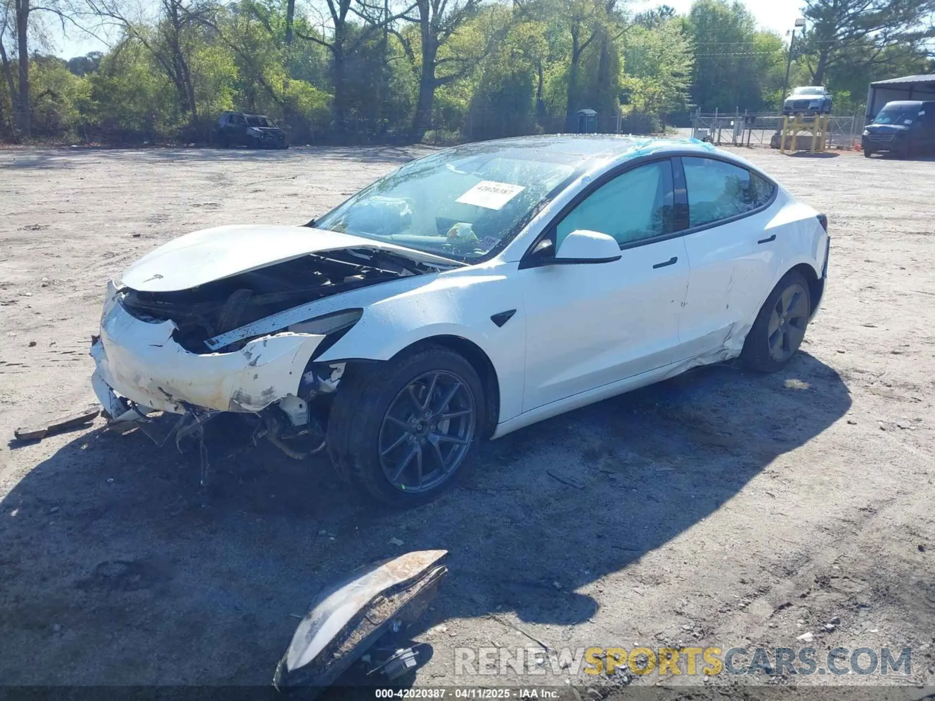 2 Photograph of a damaged car 5YJ3E1EB3NF105770 TESLA MODEL 3 2022