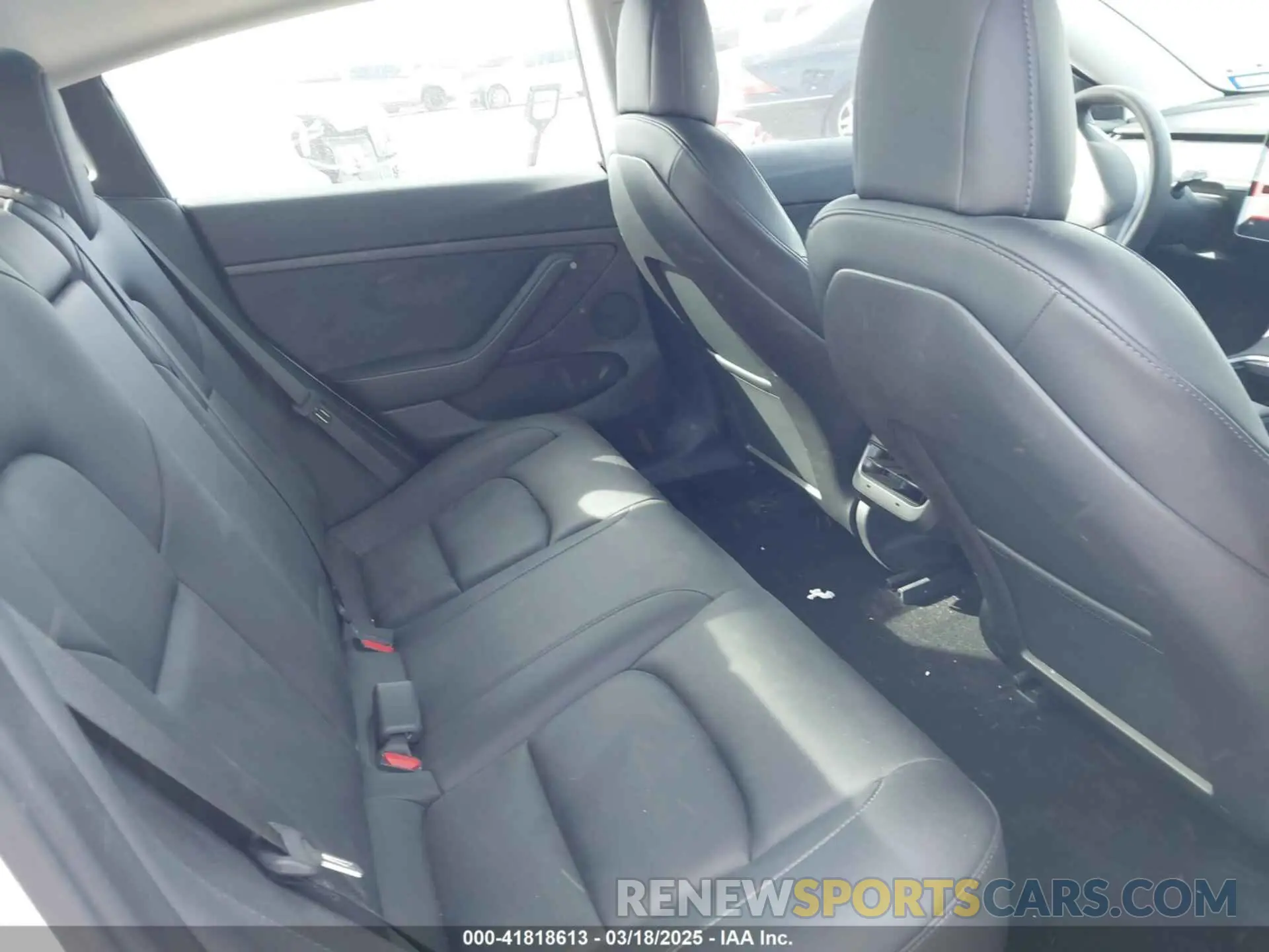 8 Фотография поврежденного автомобиля 5YJ3E1EB3NF106448 TESLA MODEL 3 2022