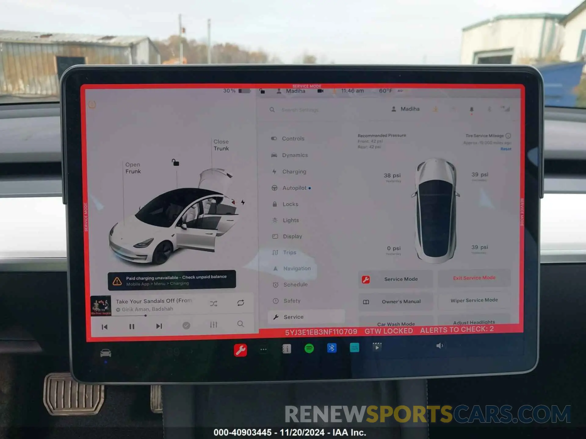 18 Photograph of a damaged car 5YJ3E1EB3NF110709 TESLA MODEL 3 2022