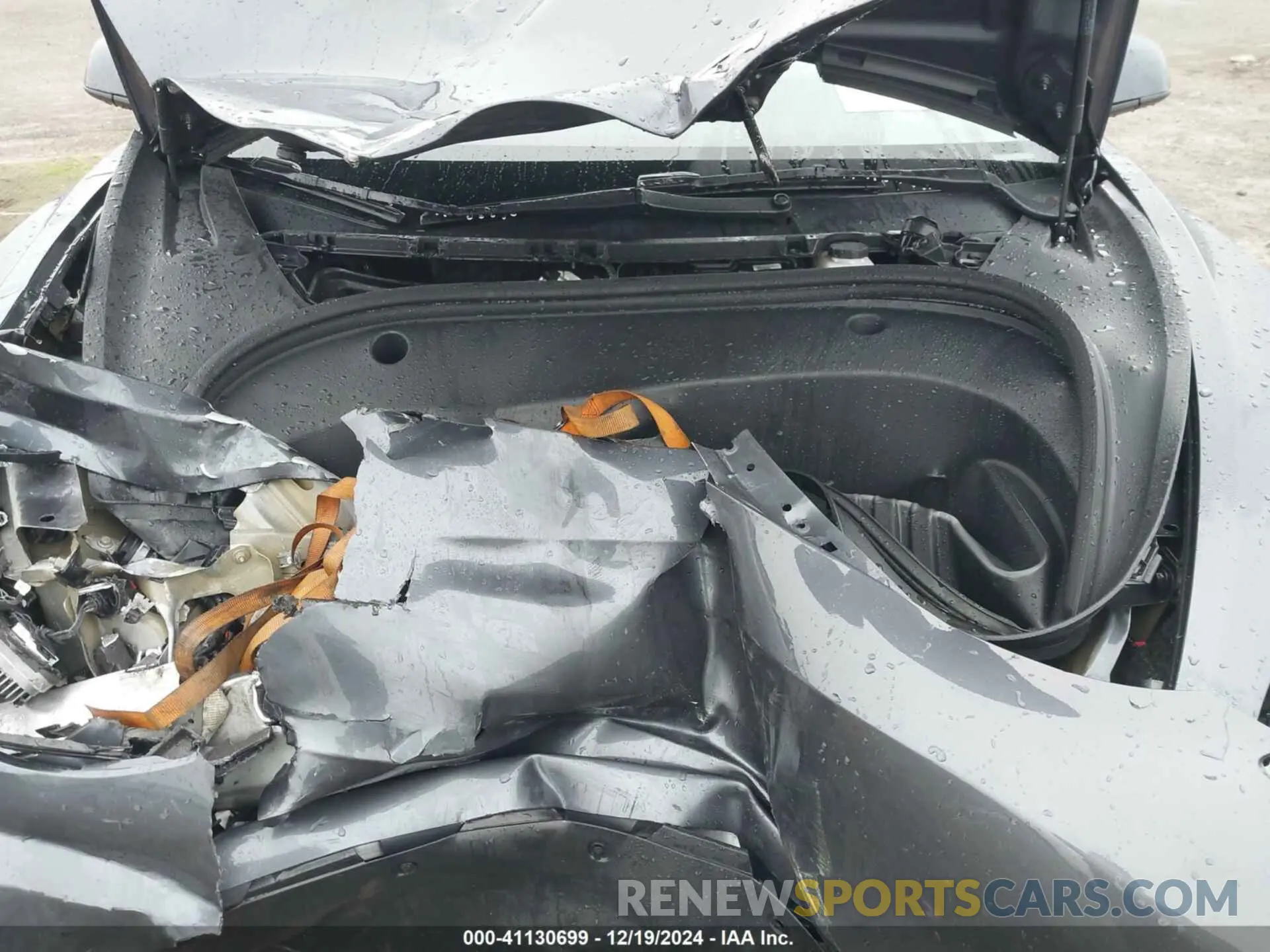 10 Photograph of a damaged car 5YJ3E1EB3NF162955 TESLA MODEL 3 2022