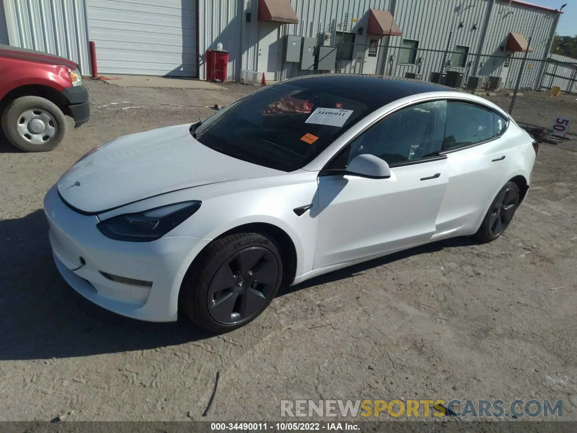 2 Photograph of a damaged car 5YJ3E1EB3NF184440 TESLA MODEL 3 2022