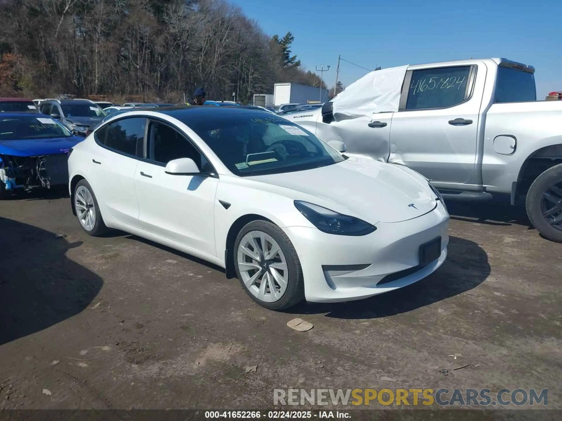 1 Фотография поврежденного автомобиля 5YJ3E1EB3NF186074 TESLA MODEL 3 2022