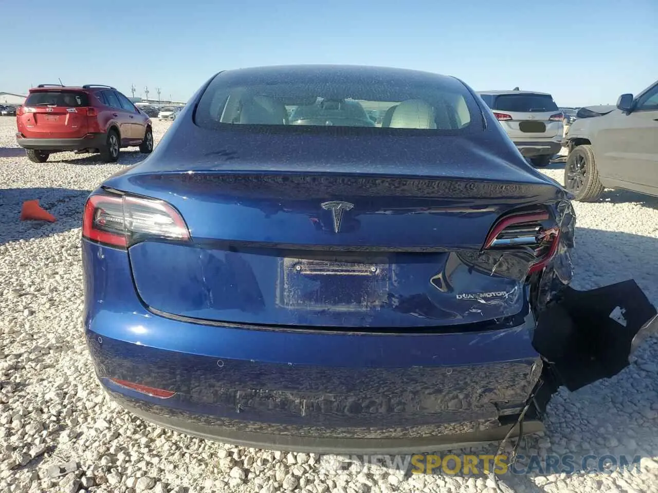 6 Photograph of a damaged car 5YJ3E1EB3NF198144 TESLA MODEL 3 2022