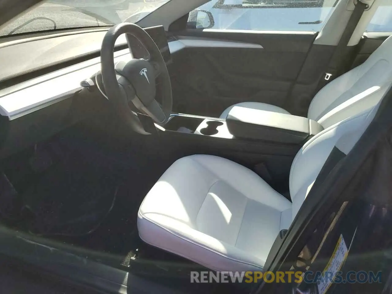 7 Photograph of a damaged car 5YJ3E1EB3NF198144 TESLA MODEL 3 2022