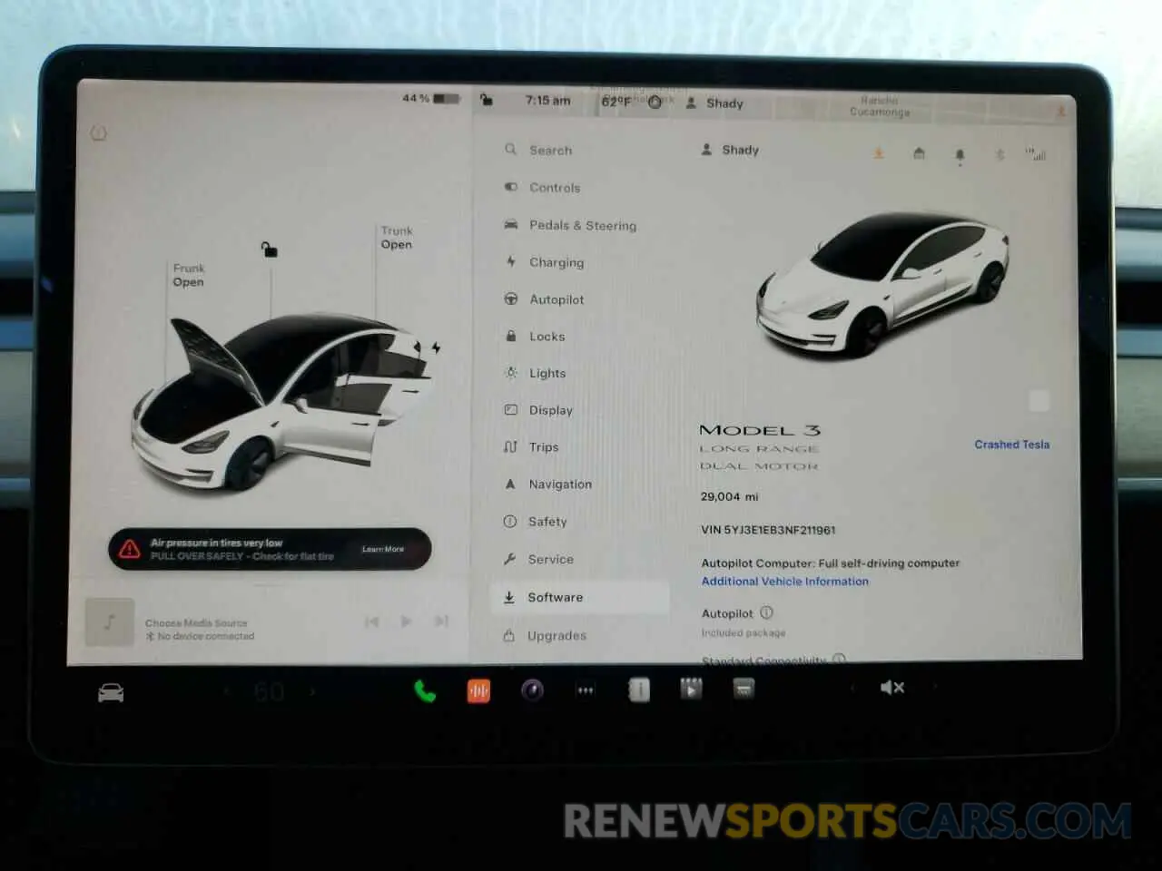 9 Photograph of a damaged car 5YJ3E1EB3NF211961 TESLA MODEL 3 2022