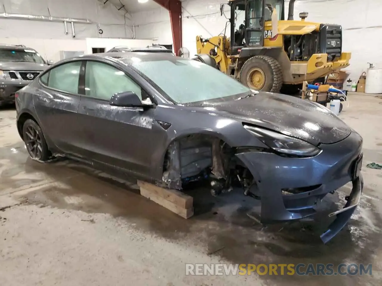 4 Photograph of a damaged car 5YJ3E1EB3NF275515 TESLA MODEL 3 2022