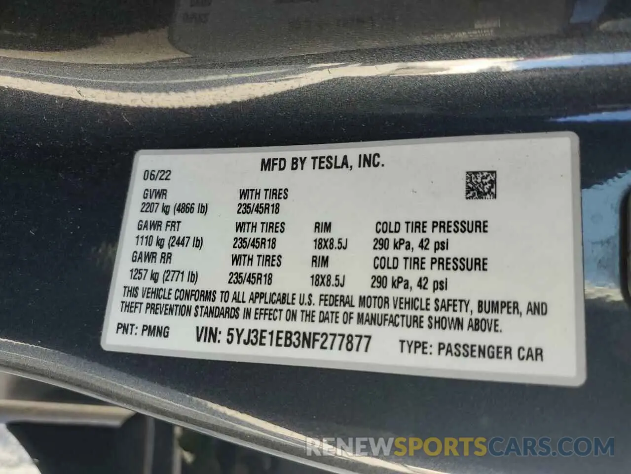 12 Photograph of a damaged car 5YJ3E1EB3NF277877 TESLA MODEL 3 2022