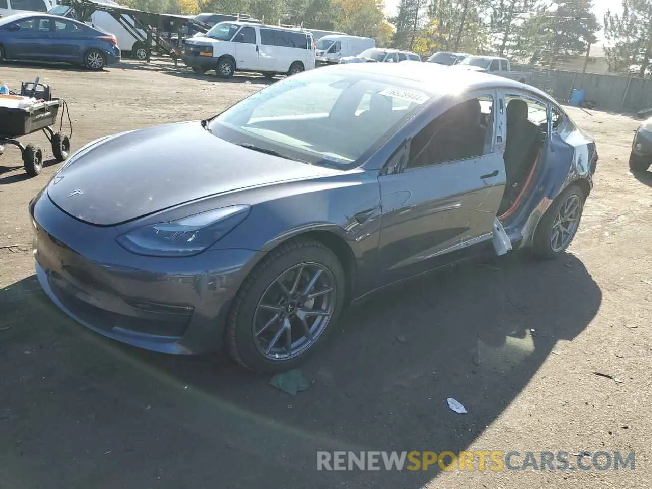 1 Photograph of a damaged car 5YJ3E1EB3NF319559 TESLA MODEL 3 2022
