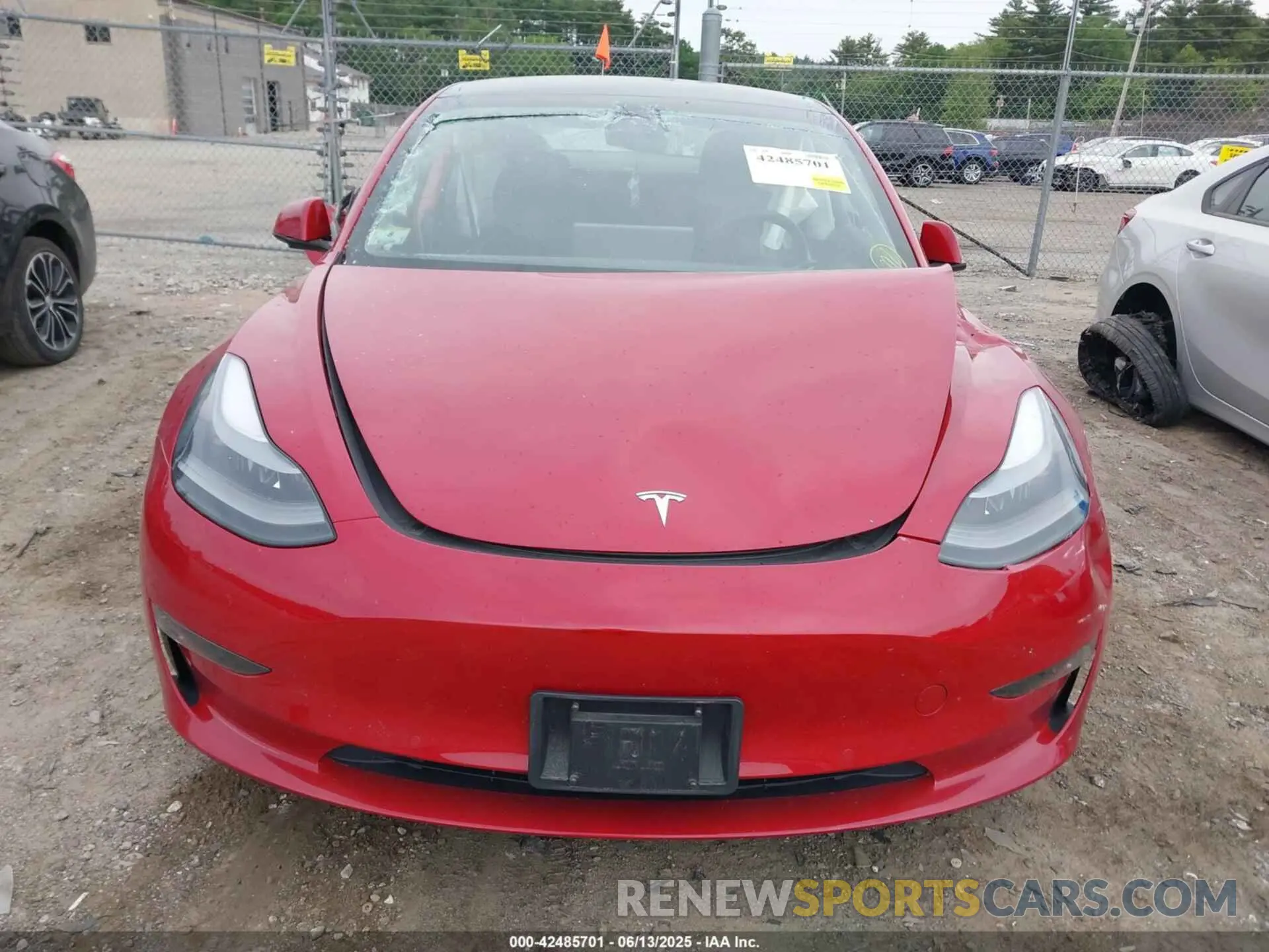 11 Фотография поврежденного автомобиля 5YJ3E1EB3NF324681 TESLA MODEL 3 2022