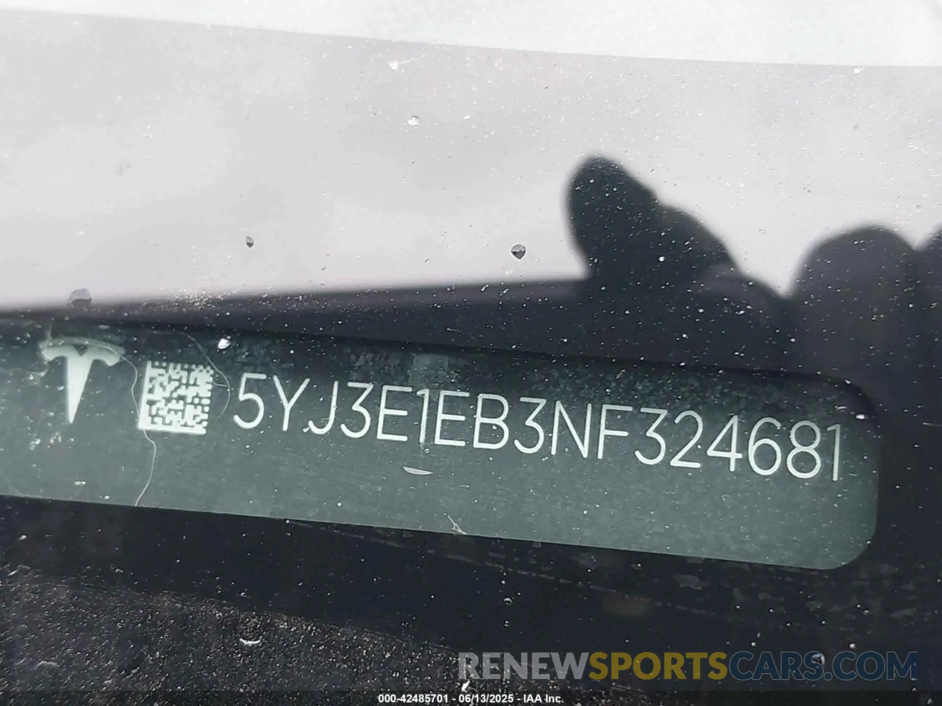 9 Фотография поврежденного автомобиля 5YJ3E1EB3NF324681 TESLA MODEL 3 2022
