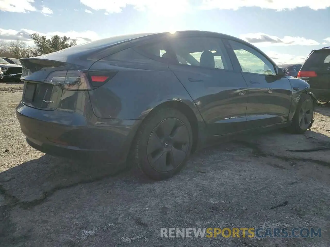 3 Photograph of a damaged car 5YJ3E1EB3NF342159 TESLA MODEL 3 2022