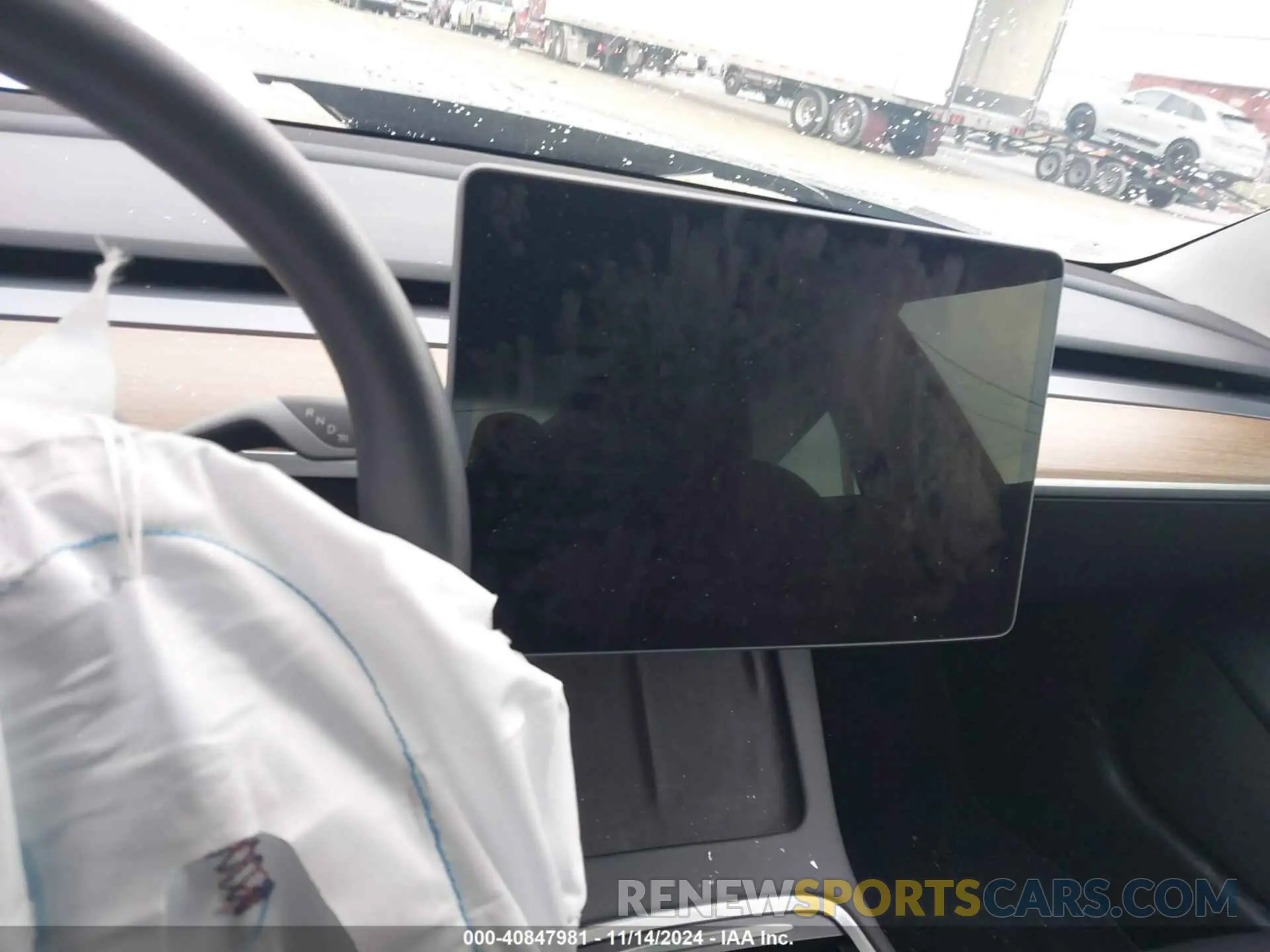 14 Photograph of a damaged car 5YJ3E1EB3NF352741 TESLA MODEL 3 2022