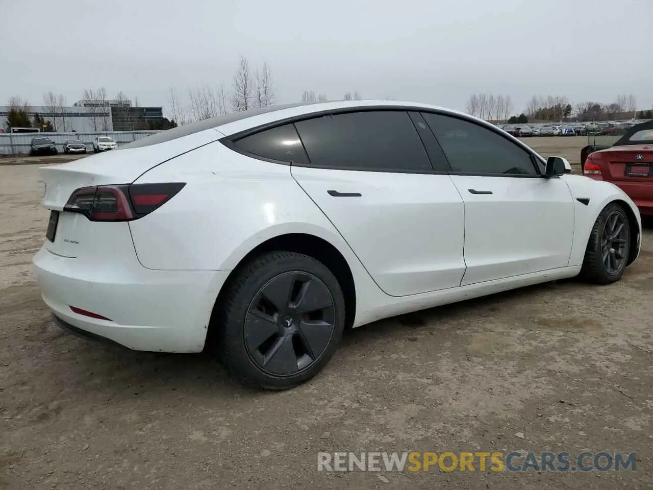 3 Photograph of a damaged car 5YJ3E1EB3NF353131 TESLA MODEL 3 2022