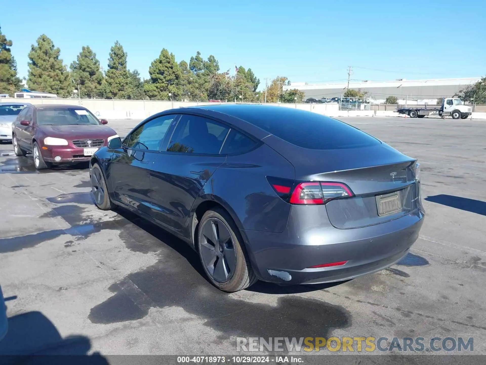 3 Photograph of a damaged car 5YJ3E1EB4NF171860 TESLA MODEL 3 2022