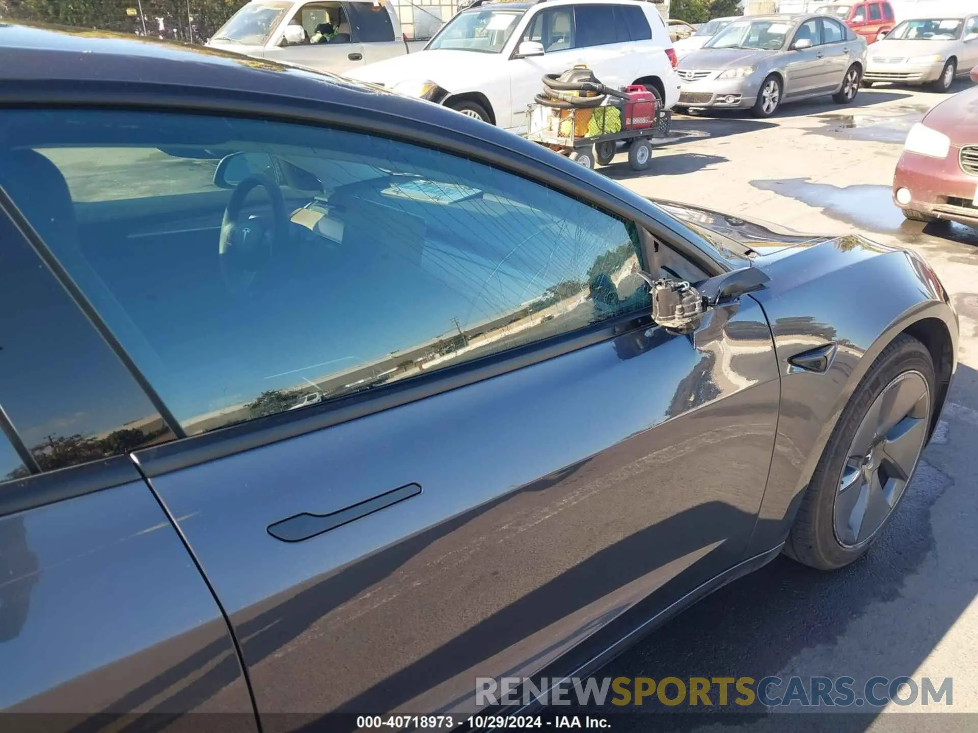 6 Photograph of a damaged car 5YJ3E1EB4NF171860 TESLA MODEL 3 2022