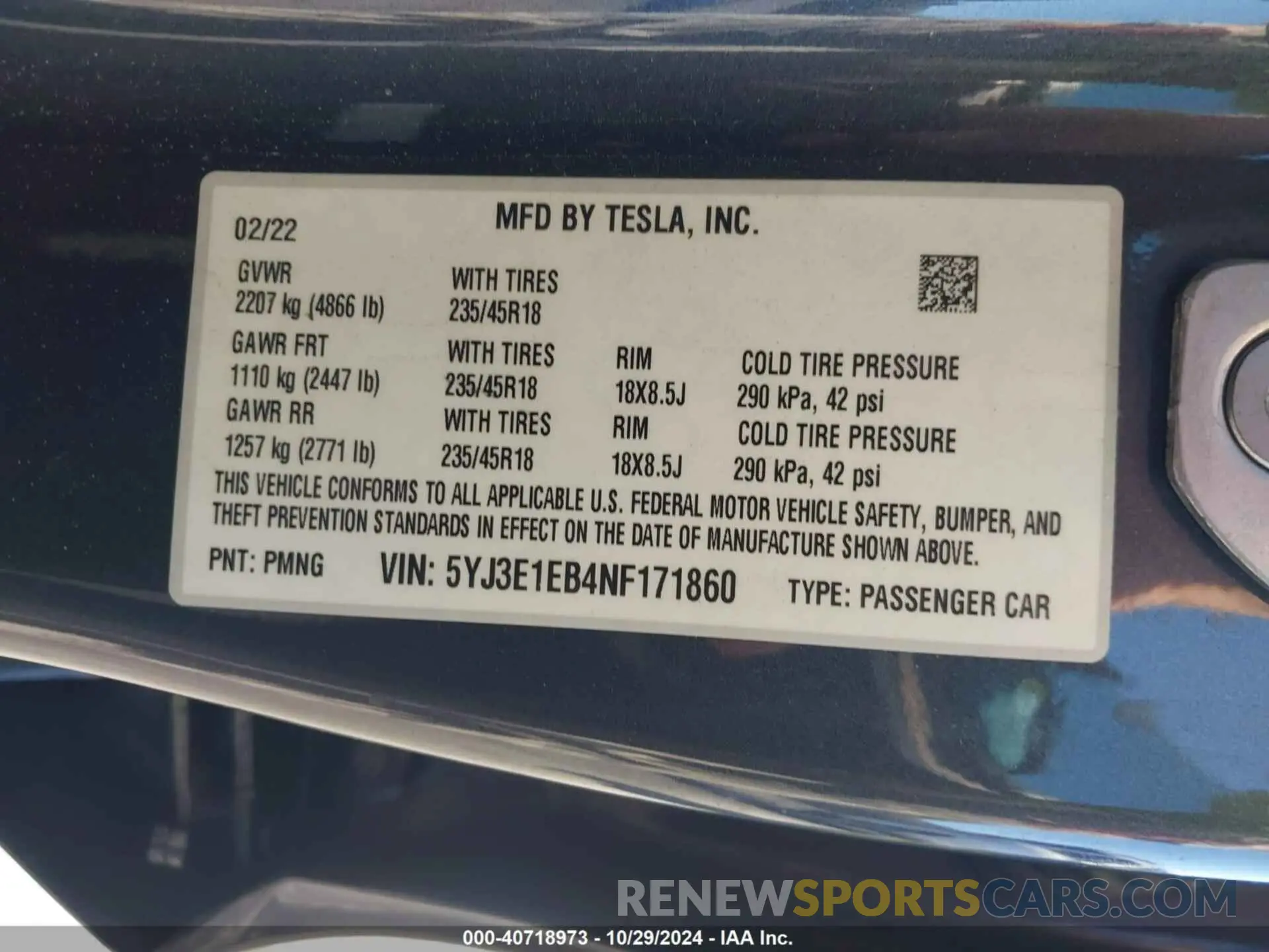 9 Photograph of a damaged car 5YJ3E1EB4NF171860 TESLA MODEL 3 2022