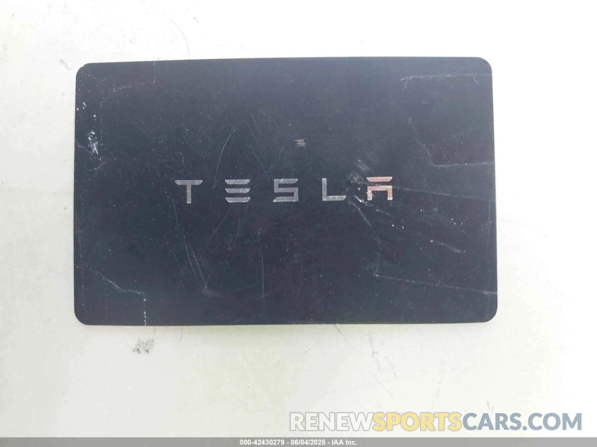 11 Фотография поврежденного автомобиля 5YJ3E1EB4NF183958 TESLA MODEL 3 2022