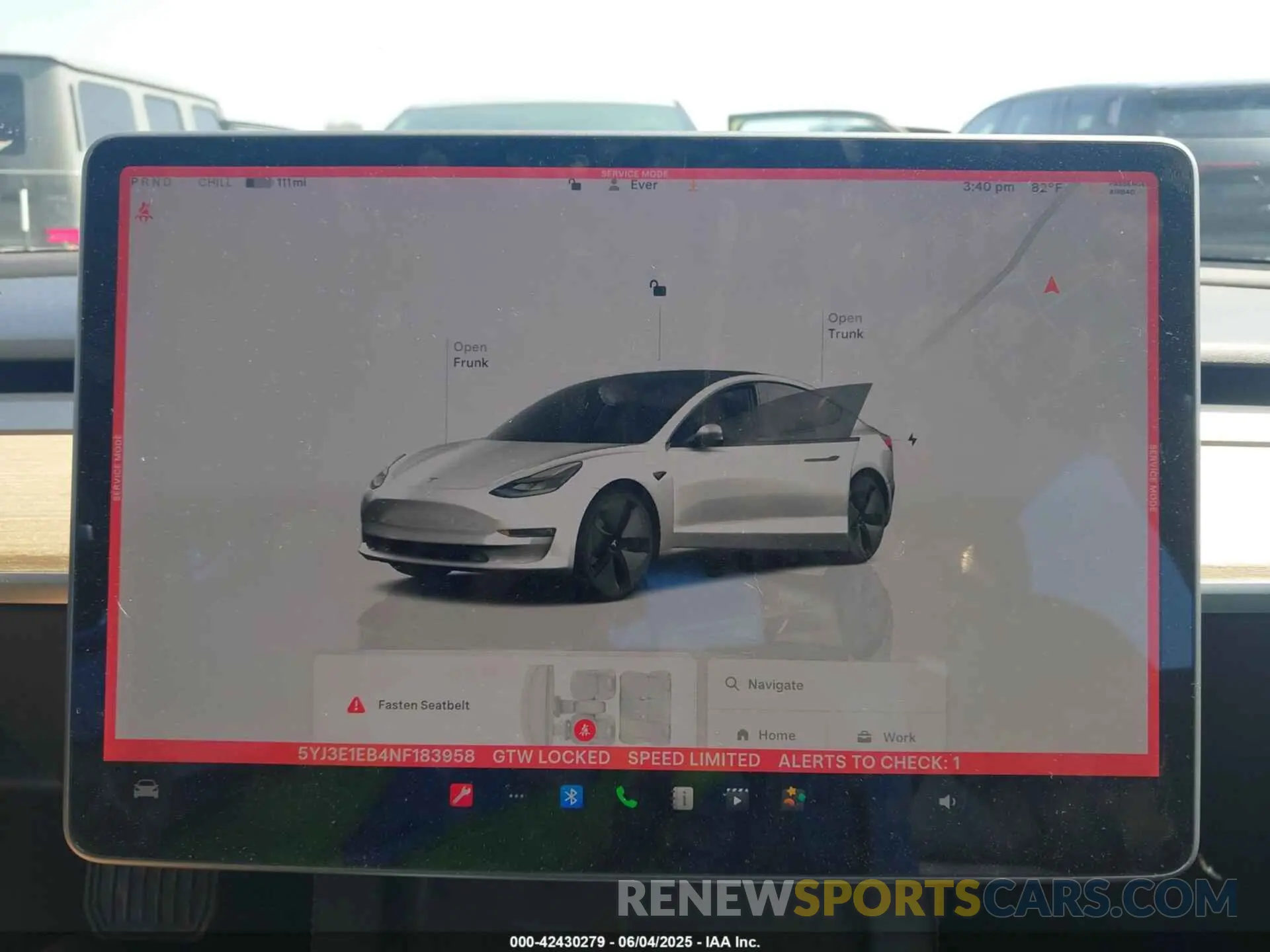 18 Фотография поврежденного автомобиля 5YJ3E1EB4NF183958 TESLA MODEL 3 2022
