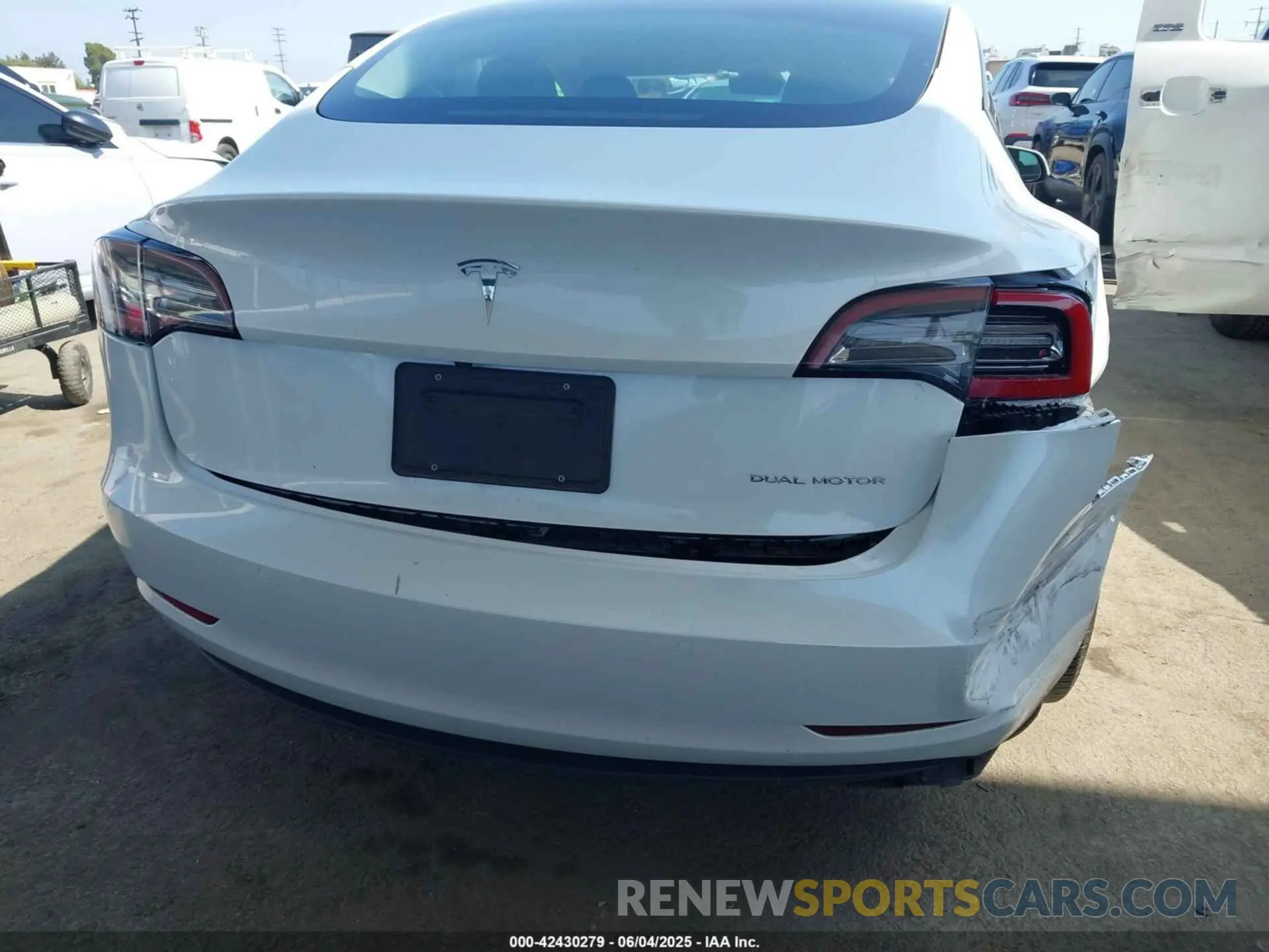 20 Фотография поврежденного автомобиля 5YJ3E1EB4NF183958 TESLA MODEL 3 2022