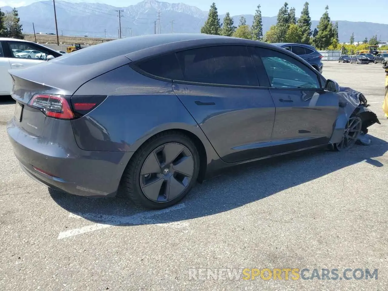 3 Photograph of a damaged car 5YJ3E1EB4NF186424 TESLA MODEL 3 2022