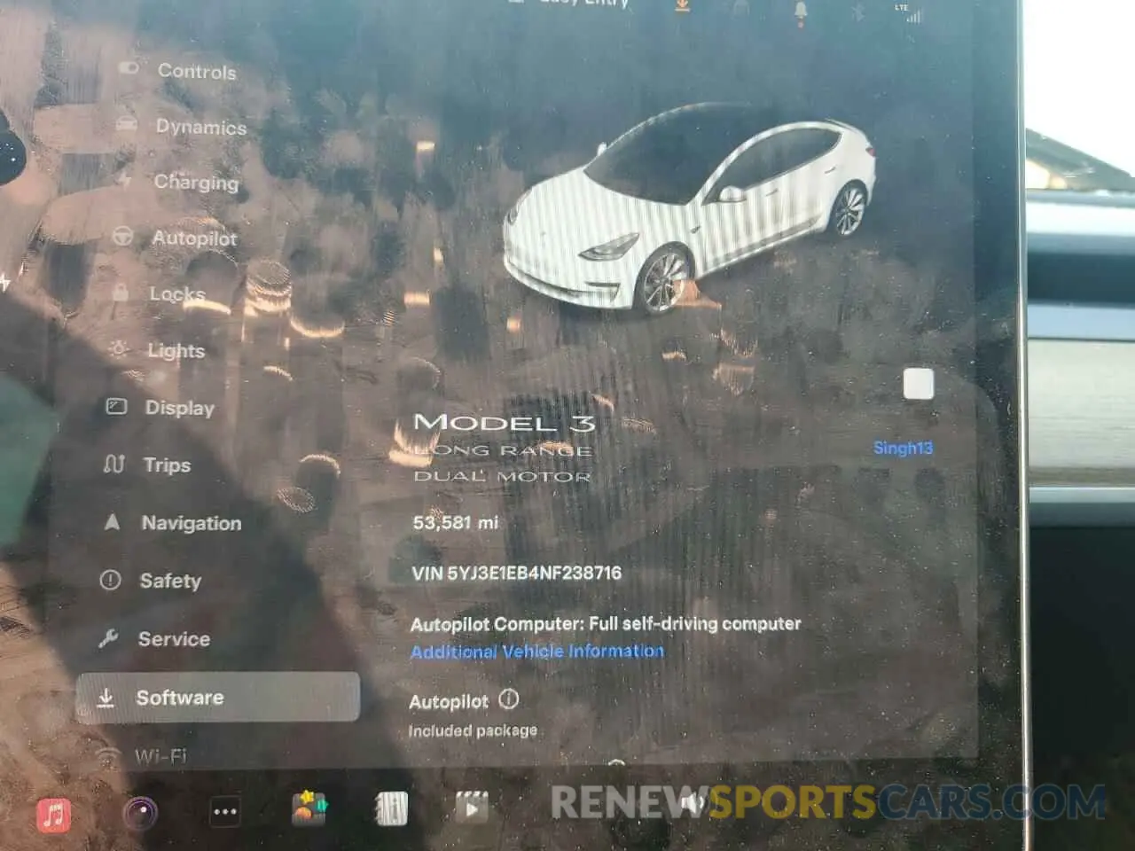 9 Photograph of a damaged car 5YJ3E1EB4NF238716 TESLA MODEL 3 2022
