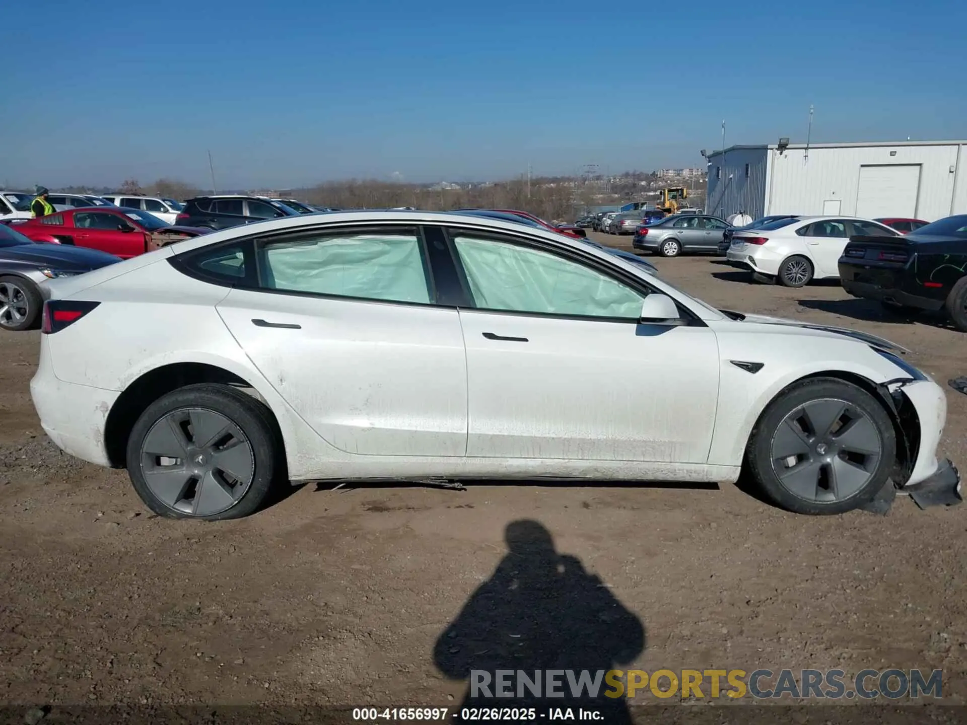 13 Фотография поврежденного автомобиля 5YJ3E1EB4NF250056 TESLA MODEL 3 2022